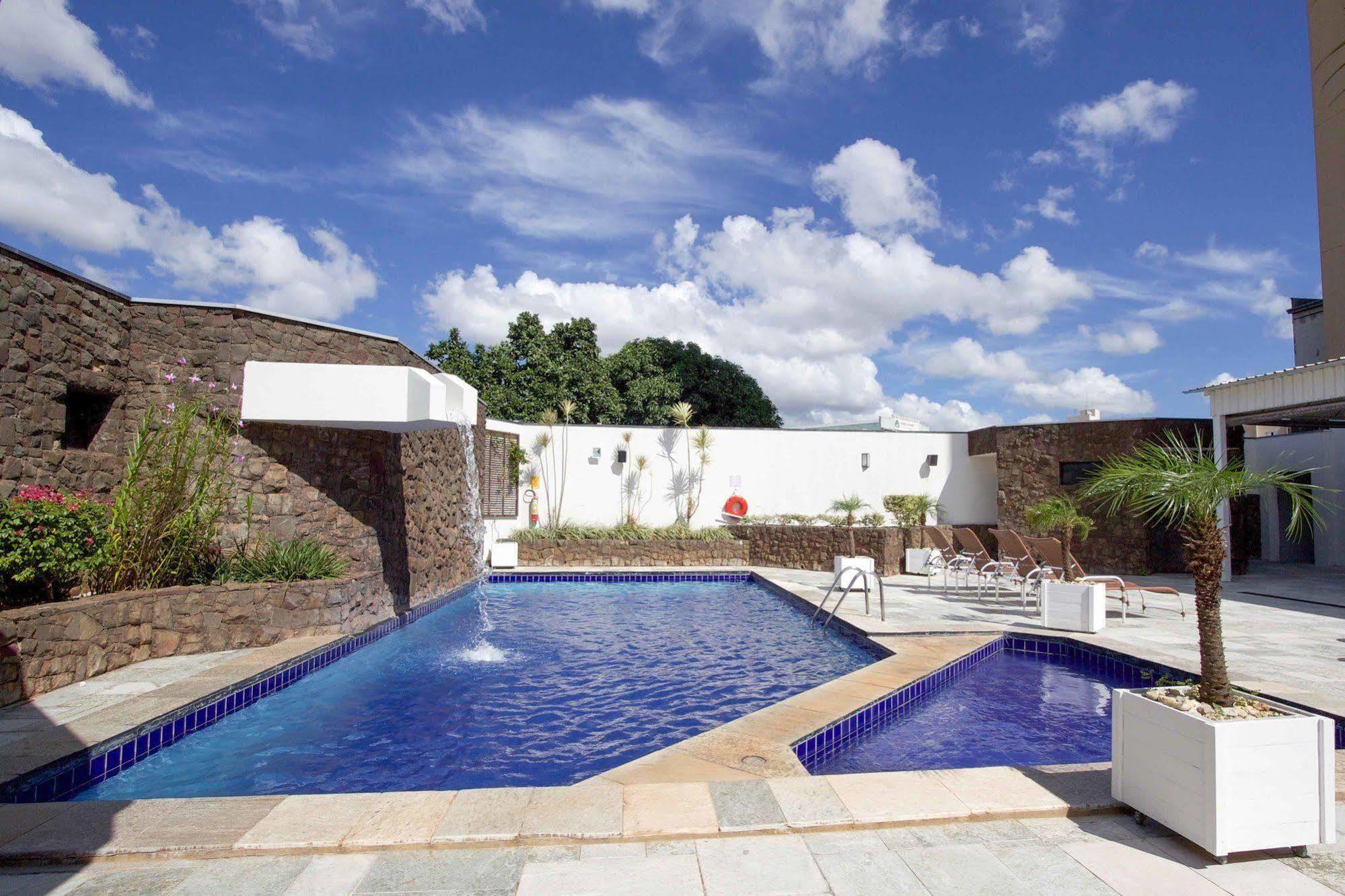 Bristol Exceler Hotel 4*